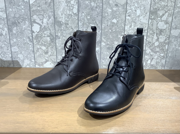 アシックスウォーキング〉PEDALA 人気の定番ブーツのご紹介🍁 | 婦人靴 TOPICS | 松坂屋上野店公式 SHOP BLOG